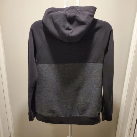 Roots cowl hooded pullover - Picture 3 of 6